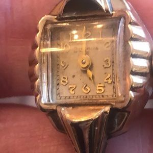 Vintage (50s) Women's Bulova L2 Watch in Wakmann Case